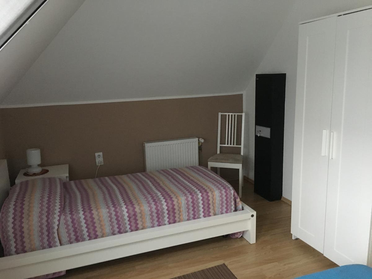 Hunters House Kft Bed And Breakfast Toltestava Exteriör bild